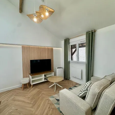 Apartment Le Perchoir De Linas, Filet Suspendu, Cosy
